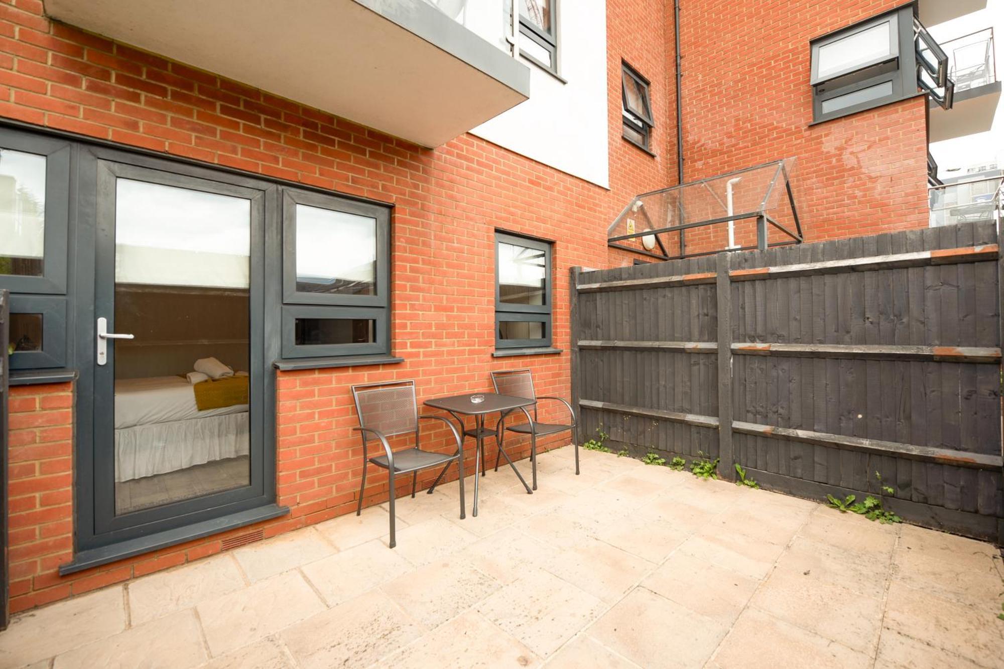 Malthouse Court Appartement Reading Buitenkant foto